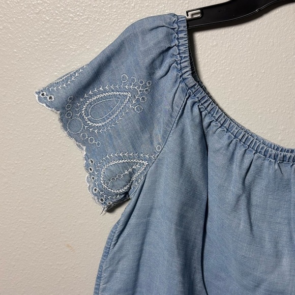 Forever 21 Women Denim Blue Chambray Off Shoulder Top size S - Picture 3 of 7